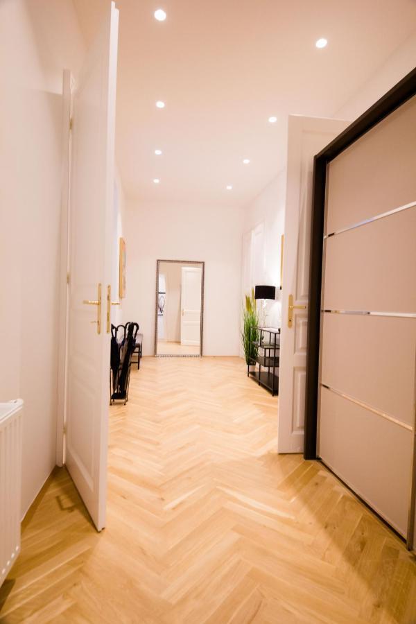 Studio Apartments Opera - Mai'S Apartments Vienna Exterior photo